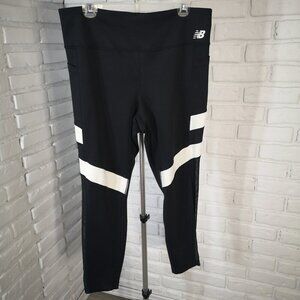 New Balance Ladies Size XL Black w/ White Inserts Ankle Length Leggings